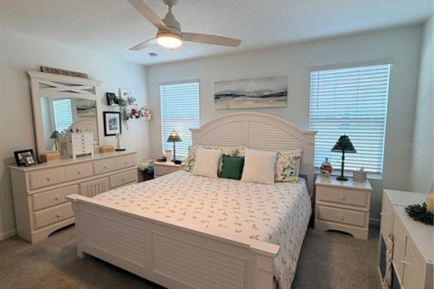 Townhouse in Winter Springs, Florida 3 bedrooms, 137.12 sq.m. № 2111399 - photo 17