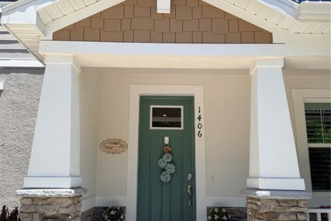 Townhouse in Winter Springs, Florida 3 bedrooms, 137.12 sq.m. № 2111399 - photo 2