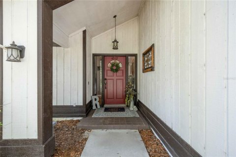 House in Gainesville, Florida 4 bedrooms, 212.93 sq.m. № 2226002 - photo 2