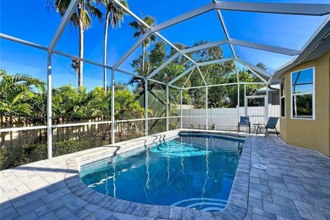 Casa en venta en Sarasota, Florida, 3 dormitorios, 145.39 m2 № 2236249 - foto 4