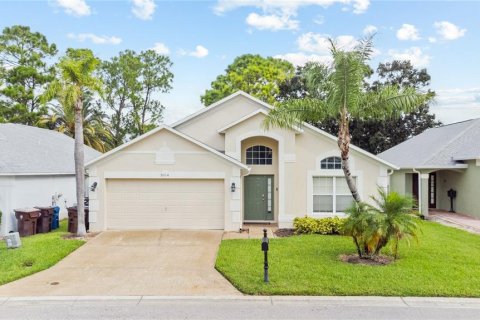 Villa ou maison à vendre à Haines City, Floride: 5 chambres, 180.23 m2 № 1913510 - photo 1