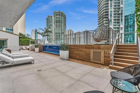 Condo in Sunny Isles Beach, Florida, 6 bedrooms № 2153692 - photo 23