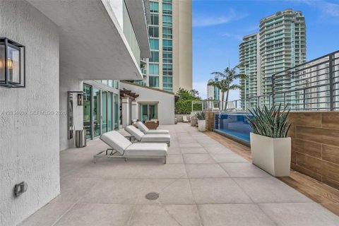 Condo in Sunny Isles Beach, Florida, 6 bedrooms № 2153692 - photo 22