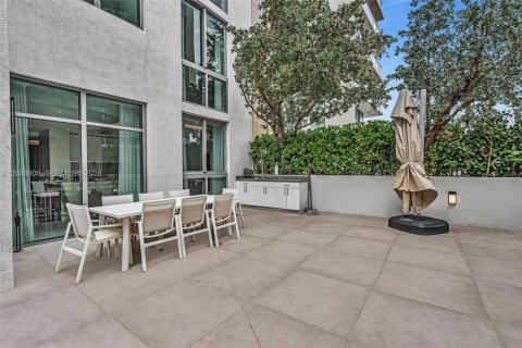 Condo in Sunny Isles Beach, Florida, 6 bedrooms № 2153692 - photo 30