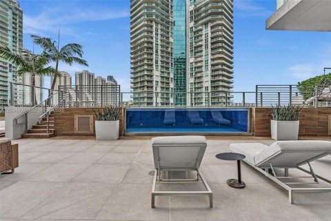 Condo in Sunny Isles Beach, Florida, 6 bedrooms № 2153692 - photo 17