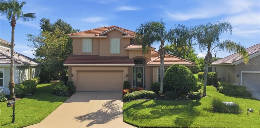 House in Port Charlotte, Florida 4 bedrooms, 240.34 sq.m. № 2222669