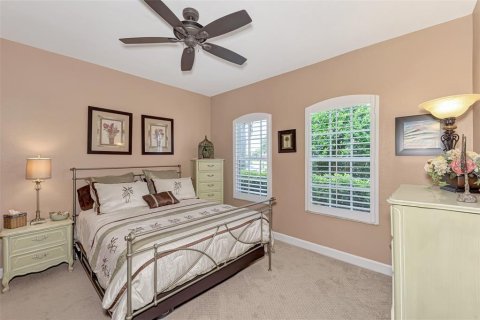 House in Port Charlotte, Florida 4 bedrooms, 240.34 sq.m. № 2222669 - photo 26