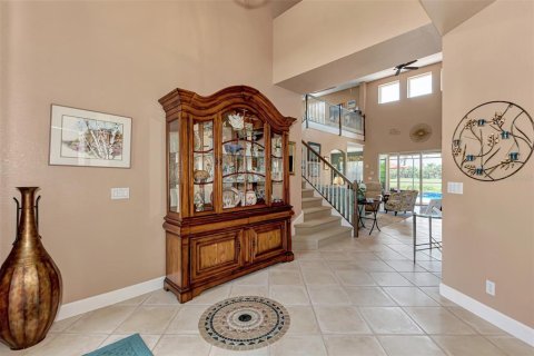 House in Port Charlotte, Florida 4 bedrooms, 240.34 sq.m. № 2222669 - photo 5