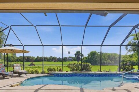House in Port Charlotte, Florida 4 bedrooms, 240.34 sq.m. № 2222669 - photo 2