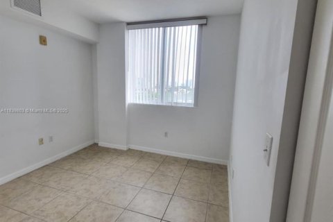Copropriété à louer à Miami, Floride: 2 chambres № 1830638 - photo 9