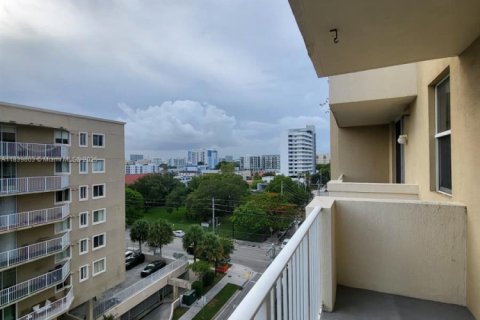 Copropriété à louer à Miami, Floride: 2 chambres № 1830638 - photo 14