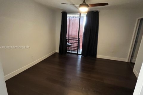 Condominio en alquiler en Miami, Florida, 2 dormitorios, 89.65 m2 № 2001470 - foto 7