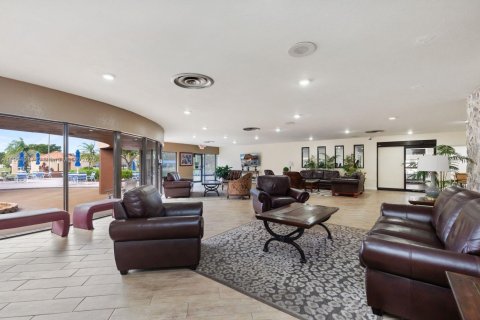 Condo in Sunrise, Florida, 2 bedrooms  № 1968537 - photo 23