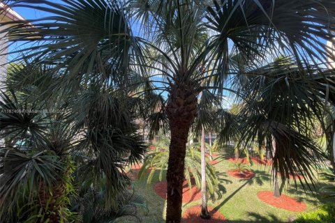 Condominio en venta en Plantation, Florida, 2 dormitorios, 90.12 m2 № 1766459 - foto 26
