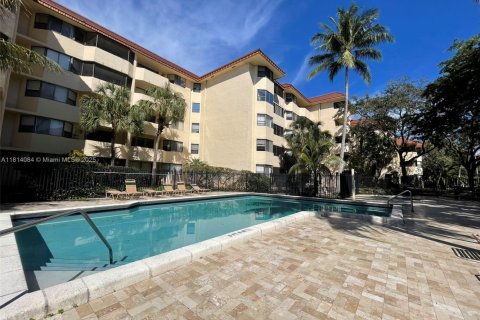 Condominio en venta en Plantation, Florida, 2 dormitorios, 90.12 m2 № 1766459 - foto 23