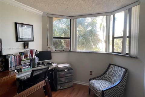 Condominio en venta en Plantation, Florida, 2 dormitorios, 90.12 m2 № 1766459 - foto 15