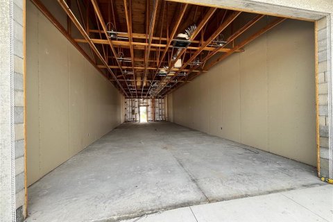 Propiedad comercial en alquiler en Haines City, Florida № 2139518 - foto 5