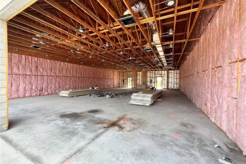 Propiedad comercial en alquiler en Haines City, Florida № 2139518 - foto 4