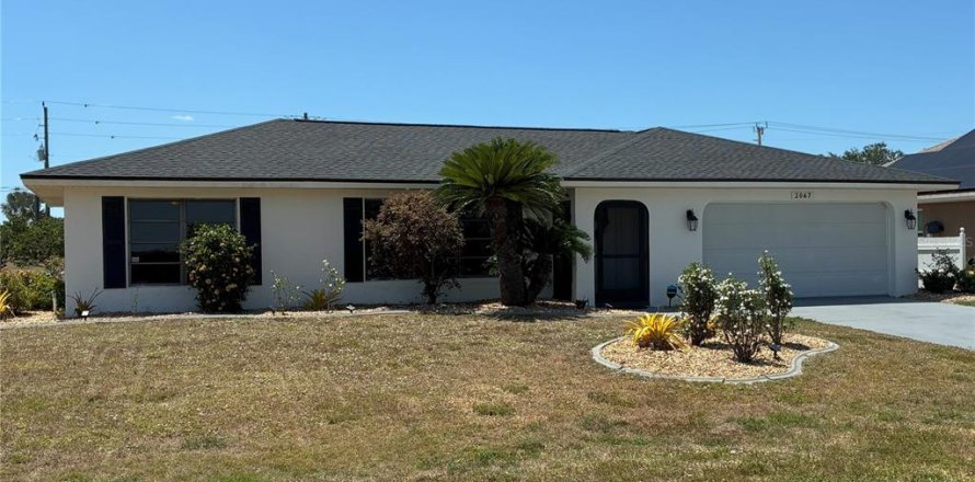 Villa ou maison à Punta Gorda, Floride 2 chambres, 124.12 m2 № 1833374