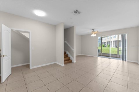 Adosado en venta en Orlando, Florida, 3 dormitorios, 157.47 m2 № 1903828 - foto 12