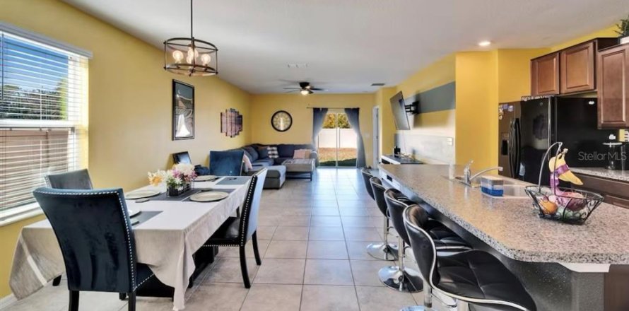 Villa ou maison à Wimauma, Floride 5 chambres, 224.36 m2 № 1817392