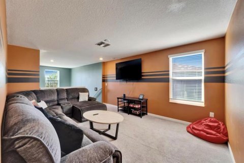 House in Wimauma, Florida 5 bedrooms, 224.36 sq.m. № 1817392 - photo 9