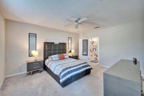 House in Wimauma, Florida 5 bedrooms, 224.36 sq.m. № 1817392 - photo 22