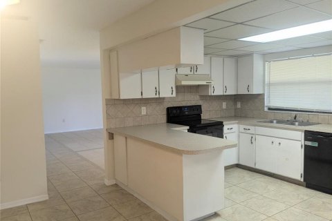 Casa en venta en Kissimmee, Florida, 3 dormitorios, 141.86 m2 № 1853409 - foto 10
