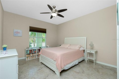 Condo in Venice, Florida, 2 bedrooms № 2101149 - photo 24
