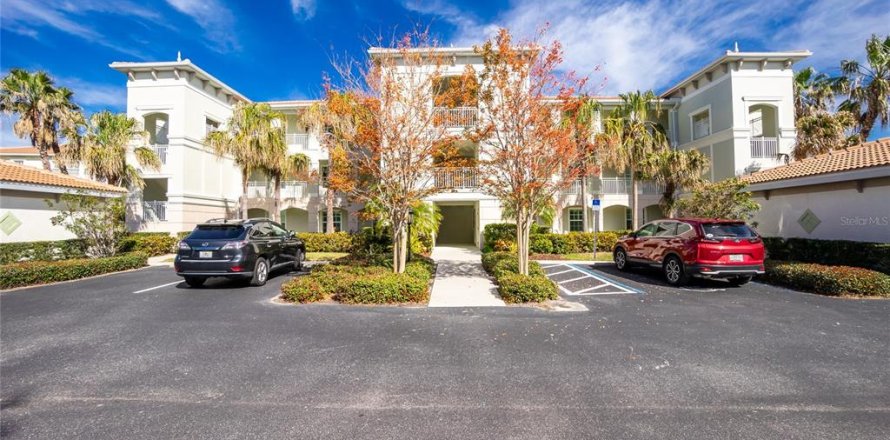 Condo in Venice, Florida, 2 bedrooms № 2101149