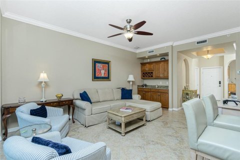 Condo in Venice, Florida, 2 bedrooms № 2101149 - photo 12