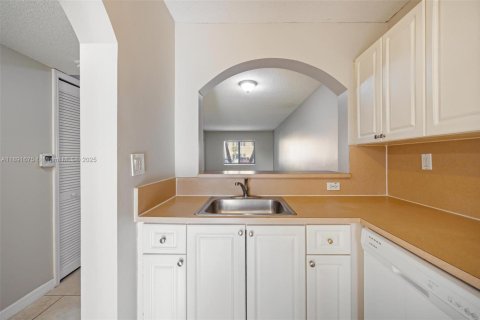 Condo in Homestead, Florida, 2 bedrooms  № 1944127 - photo 4