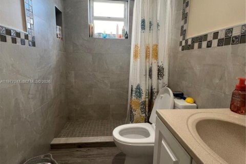 Copropriété à louer à Miami Beach, Floride: 1 chambre, 59.27 m2 № 2041529 - photo 7