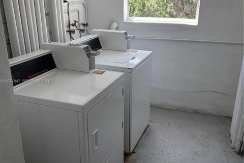 Copropriété à louer à Miami Beach, Floride: 1 chambre, 59.27 m2 № 2041529 - photo 14