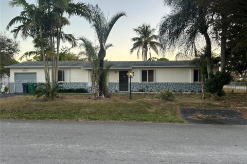 Villa ou maison à vendre à Homestead, Floride: 3 chambres, 140.1 m2 № 2080330 - photo 2