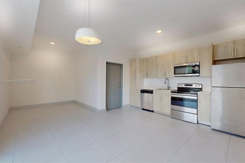 Apartment in Miami, Florida 1 bedroom, 55.74 sq.m. № 1951798 - photo 10