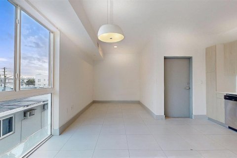 Apartment in Miami, Florida 1 bedroom, 55.74 sq.m. № 1951798 - photo 12