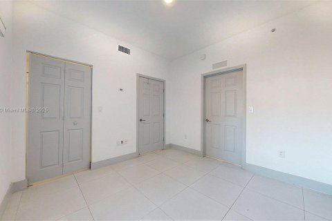 Apartment in Miami, Florida 1 bedroom, 55.74 sq.m. № 1951798 - photo 22