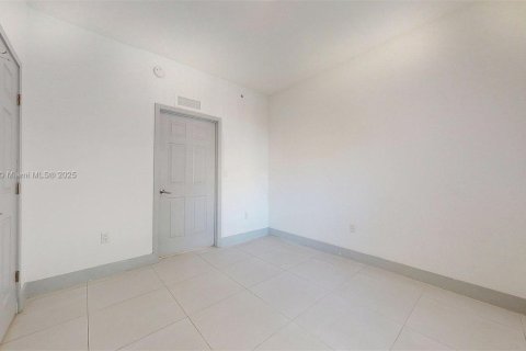 Apartment in Miami, Florida 1 bedroom, 55.74 sq.m. № 1951798 - photo 23