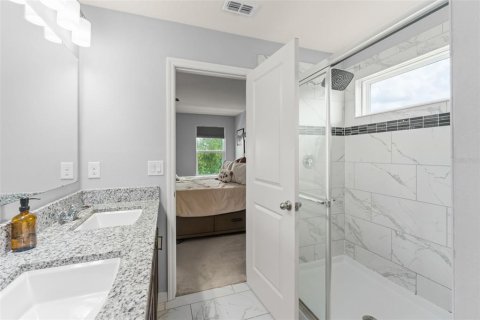 Adosado en venta en Windermere, Florida, 3 dormitorios, 185.43 m2 № 2155818 - foto 18