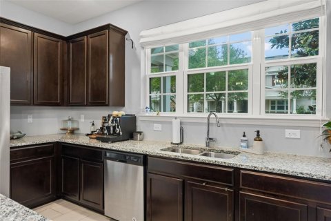 Adosado en venta en Windermere, Florida, 3 dormitorios, 185.43 m2 № 2155818 - foto 7