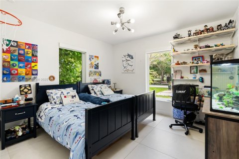 Снять в аренду виллу или дом в Пальметто-Бей, Флорида 4 спальни, 246.93м2, № 1944862 - фото 22