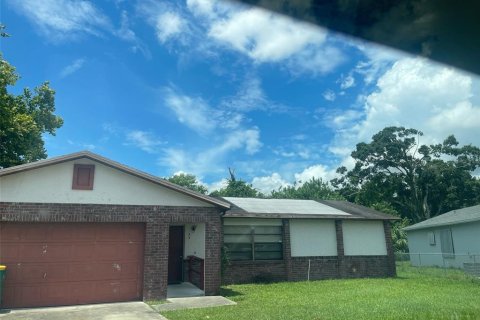 House in Melbourne, Florida 3 bedrooms, 130.99 sq.m. № 1833640 - photo 3