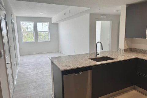 Condo in Orlando, Florida, 2 bedrooms  № 2122158 - photo 4