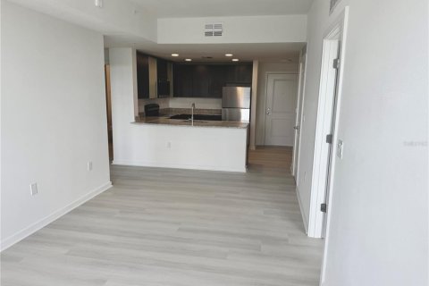 Condo in Orlando, Florida, 2 bedrooms  № 2122158 - photo 7