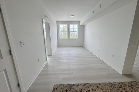 Condo in Orlando, Florida, 2 bedrooms  № 2122158 - photo 6