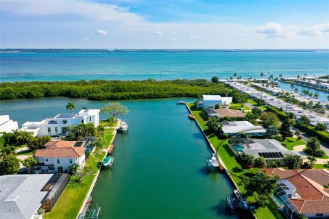 Casa en venta en Longboat Key, Florida, 3 dormitorios, 210.8 m2 № 1625308 - foto 6