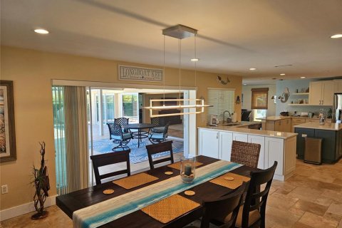 Casa en venta en Longboat Key, Florida, 3 dormitorios, 210.8 m2 № 1625308 - foto 19
