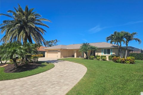 Casa en venta en Longboat Key, Florida, 3 dormitorios, 210.8 m2 № 1625308 - foto 2