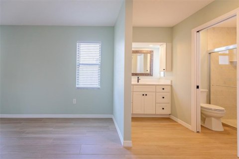 Casa en venta en Bradenton, Florida, 3 dormitorios, 158.86 m2 № 2166885 - foto 23
